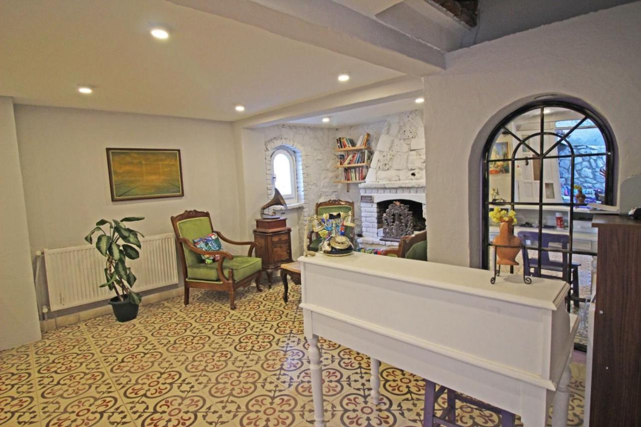Eflatun Konuk Evi Hotel Çanakkale Buitenkant foto